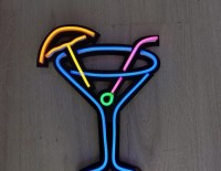 Neon Martini Kadeh