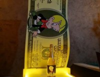 Dolar içki sunum stantı